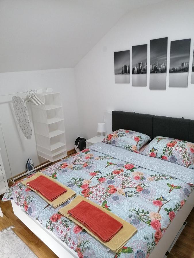 Nenadovic Apartman Obrenovac  Exterior photo